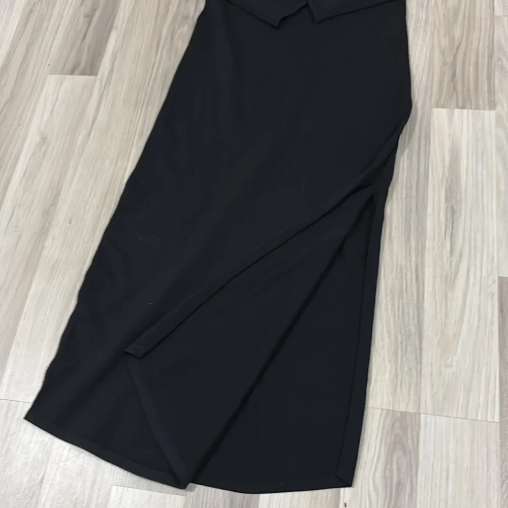 Amanda Maria Black Knit Long Sleeve High Collar Side Slit Midi Dress‎ Size M